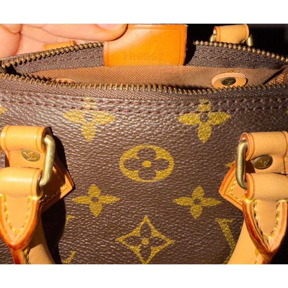 Louis Vuitton Vintage Nano EUC - Picture 4 of 4